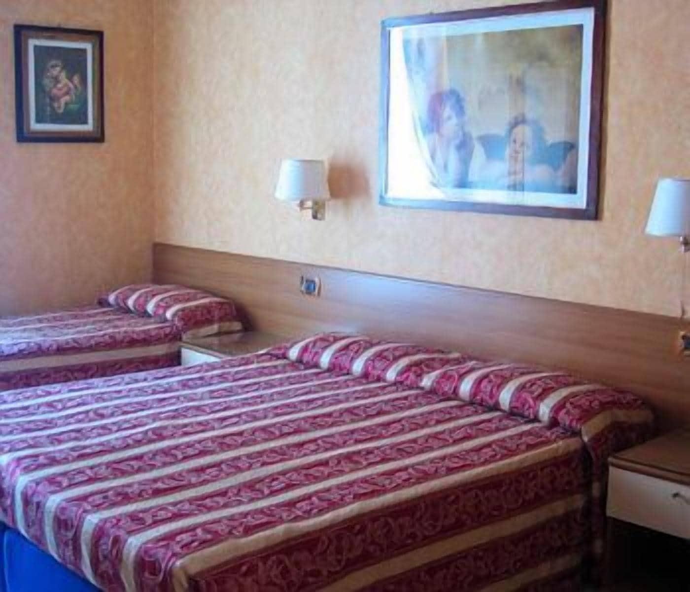 Hotel Milazzo Roma Bagian luar foto