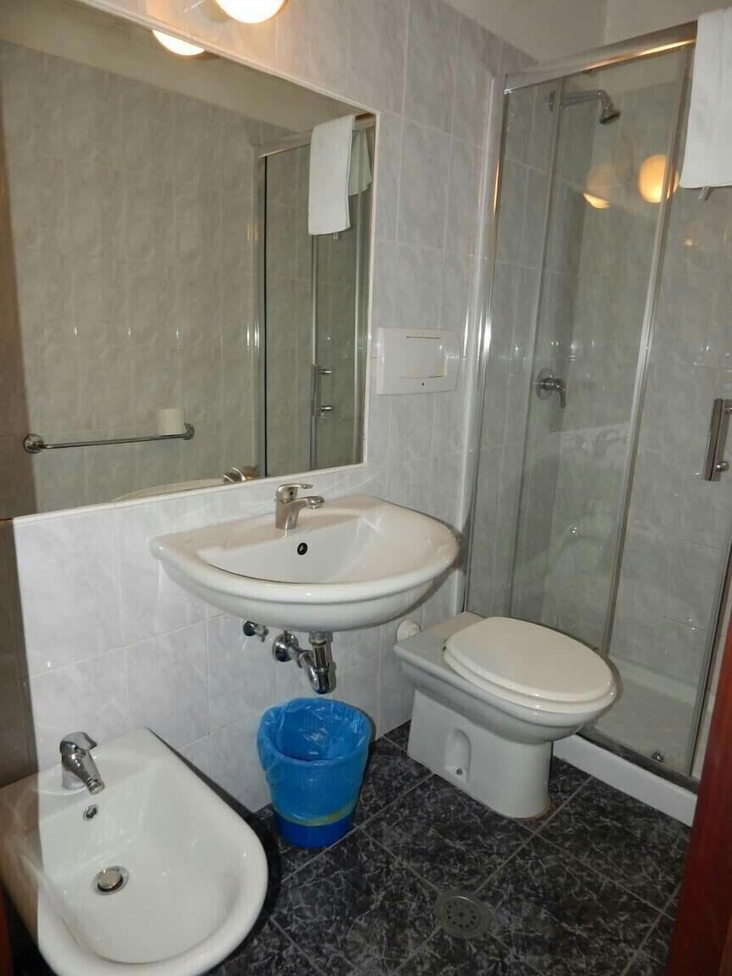 Hotel Milazzo Roma Bagian luar foto