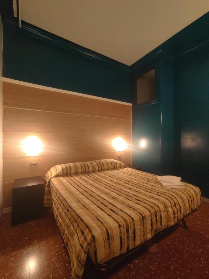 Hotel Milazzo Roma Bagian luar foto