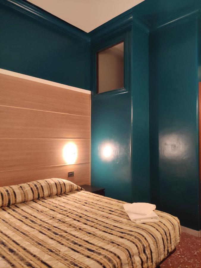 Hotel Milazzo Roma Bagian luar foto