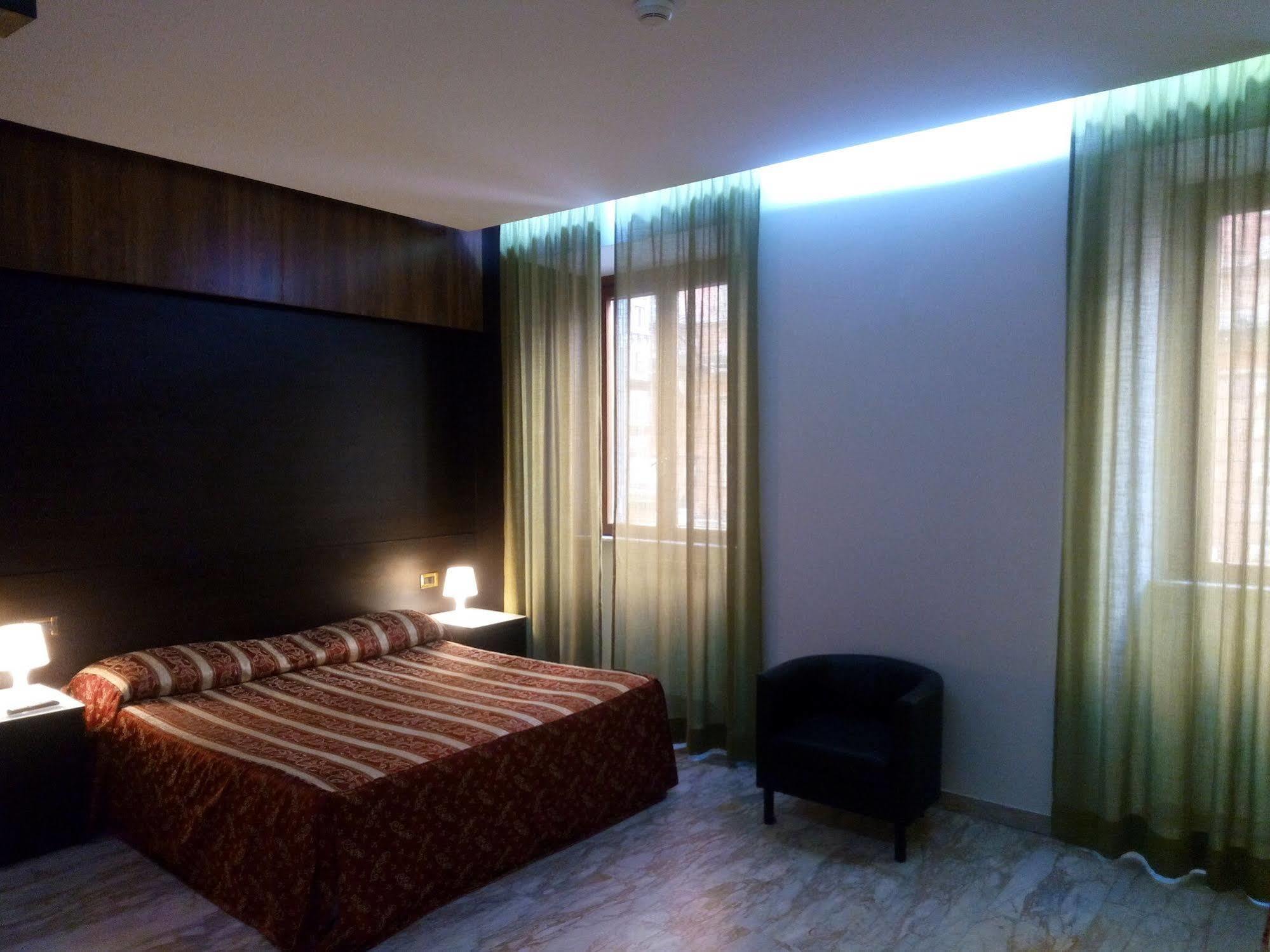 Hotel Milazzo Roma Bagian luar foto